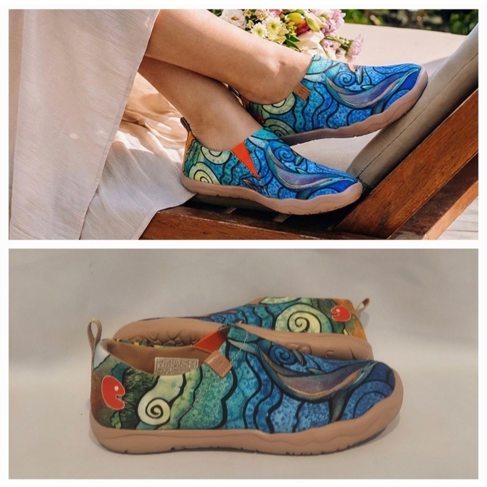 UIN Womens Painted Art Porpoise Toledo Canvas Slip-On Sneakers Loafers Size 6